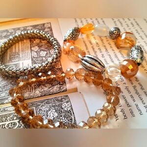 Set Of 3 Stretchy Bracelets Silver And Amberbtones